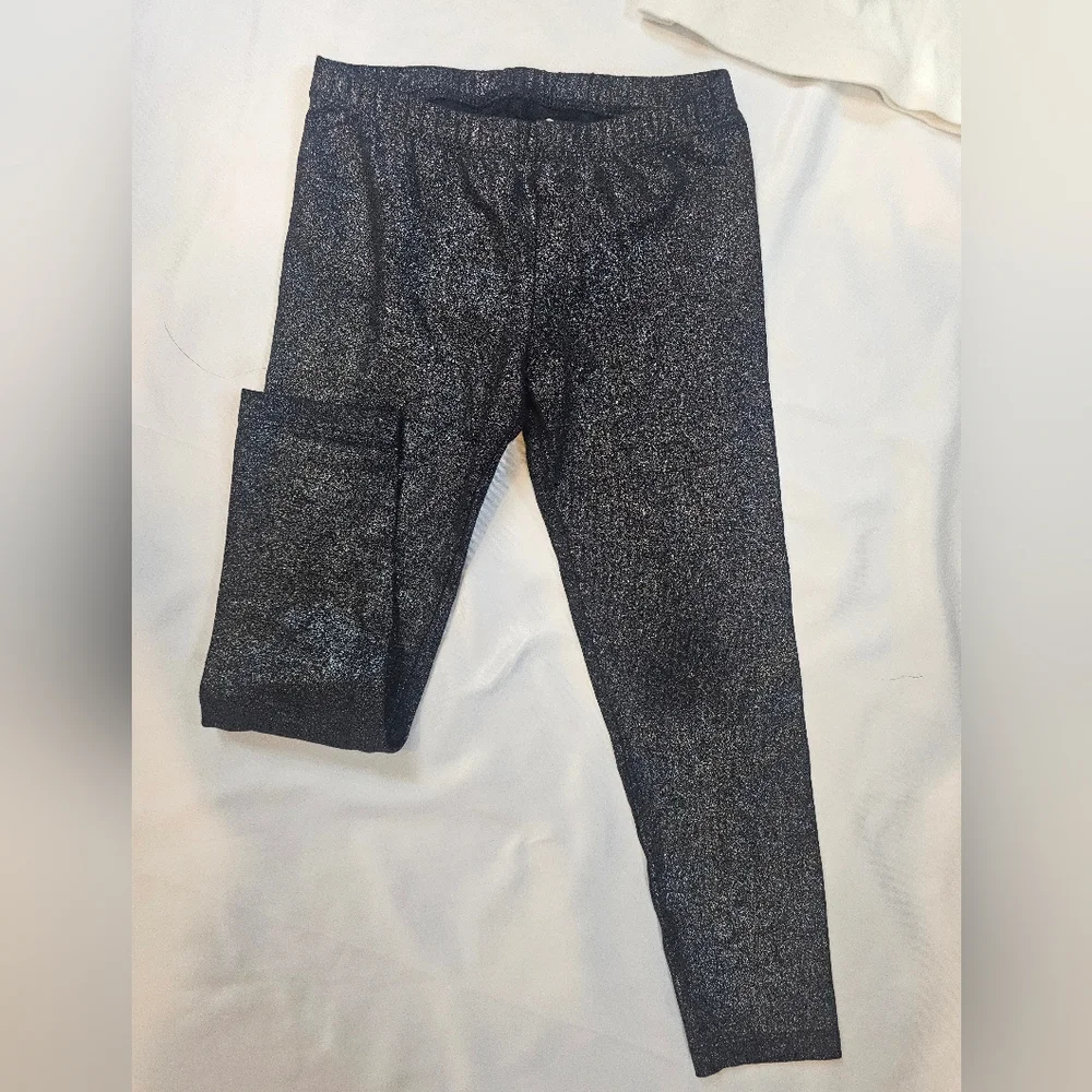 Holiday Plaid Top And Black Sparkly Leggings- Gymboree And Old Navy 5T